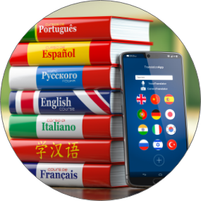 photo de livres en différentes langues ainsi qu'un smartphone